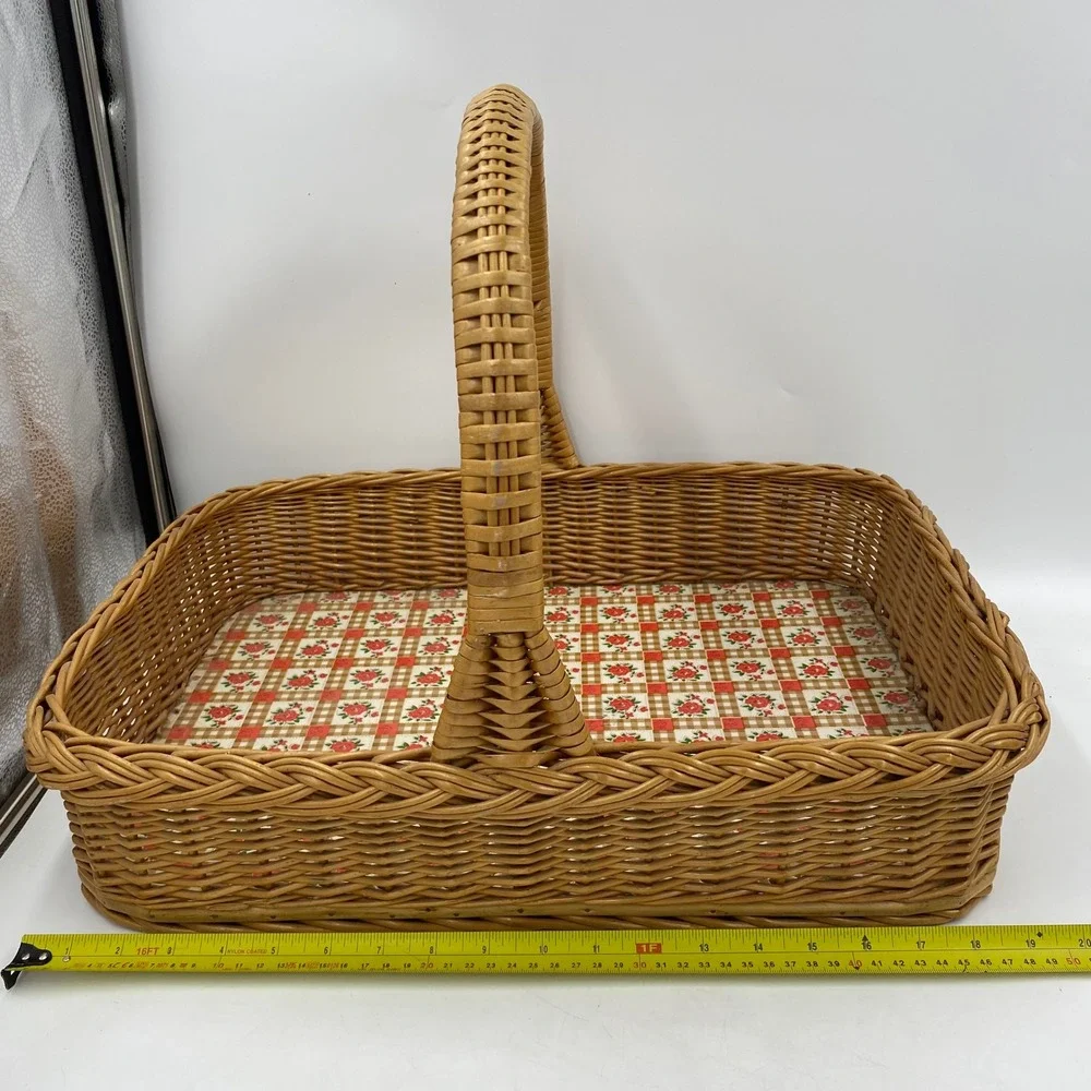 Vintage Large Woven Wicker Basket Gingham Lining Country Rustic Shabby Chic